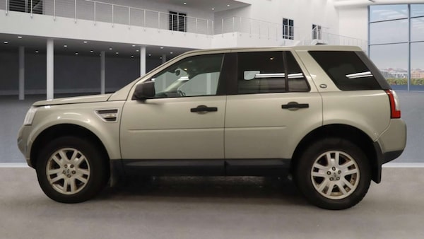 Used Land Rover Freelander 2012 for sale - 76277449: Photo 7