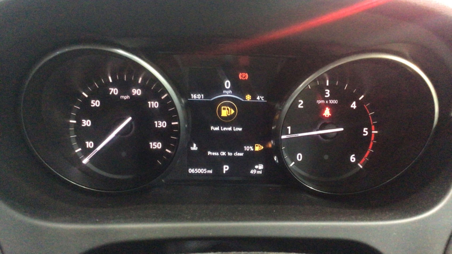 Used Land Rover Discovery Sport 2017 for sale - 77224773: Photo 9