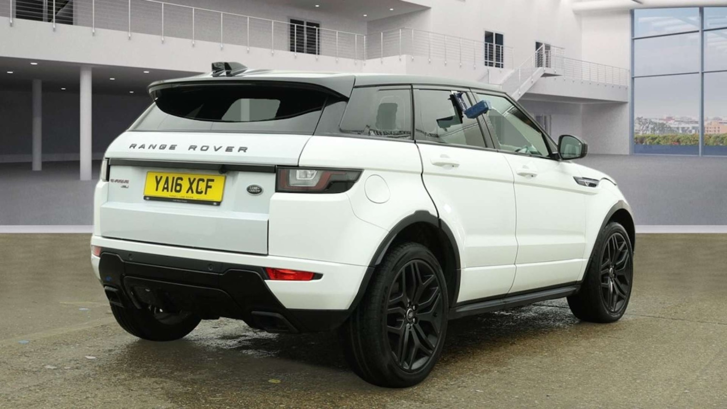 Used Land Rover Range Rover Evoque 2016 for sale - 77224776: Photo 4