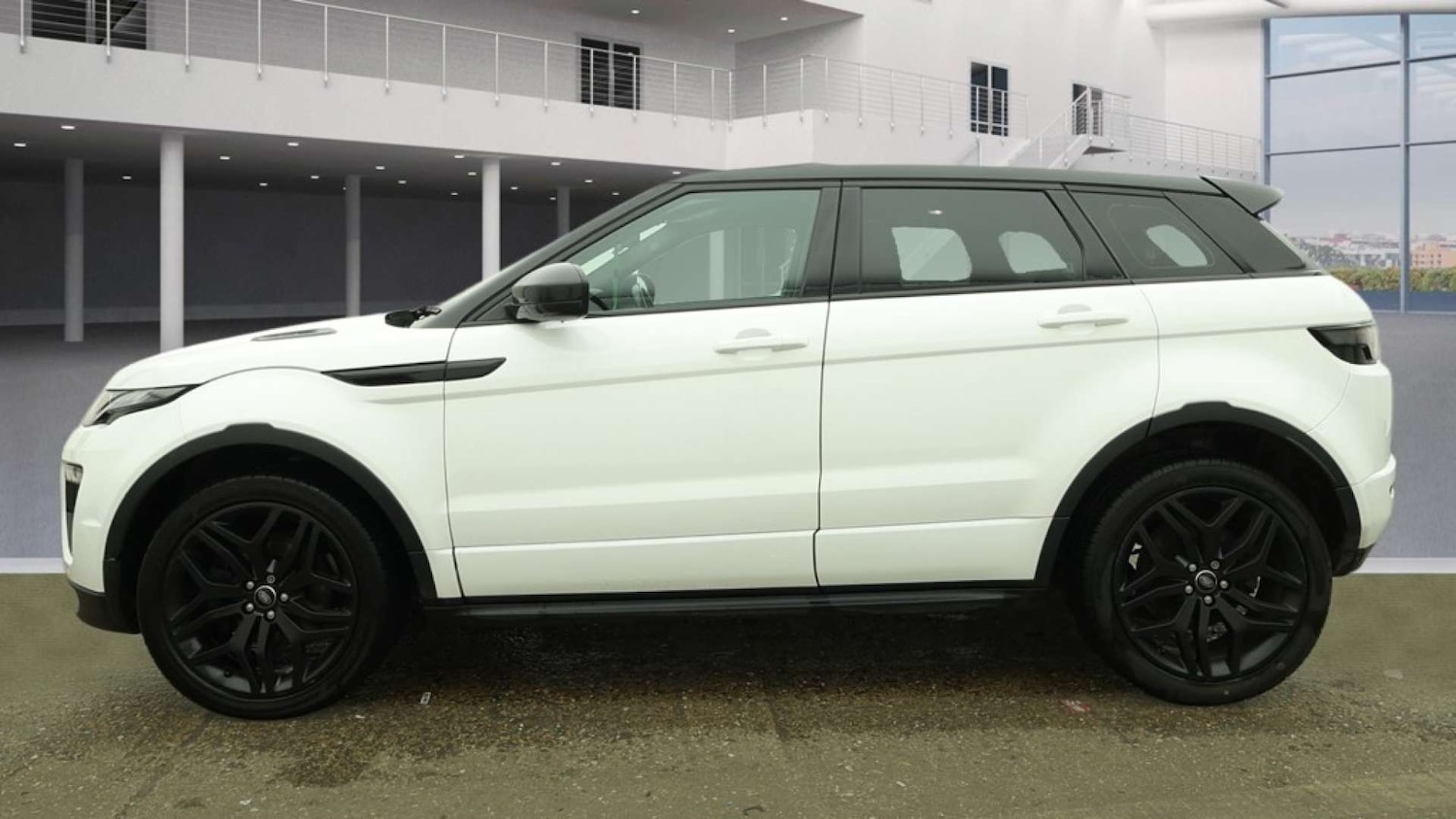 Used Land Rover Range Rover Evoque 2016 for sale - 77224776: Photo 6
