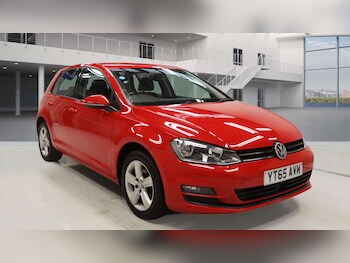2015 - 1.6 TDI 105 Match 5dr