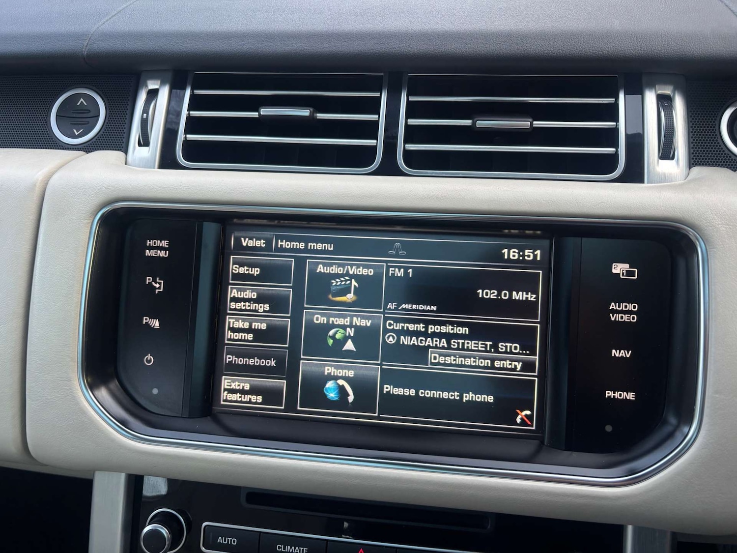 Used Land Rover Range Rover 2015 for sale - 77459667: Photo 30