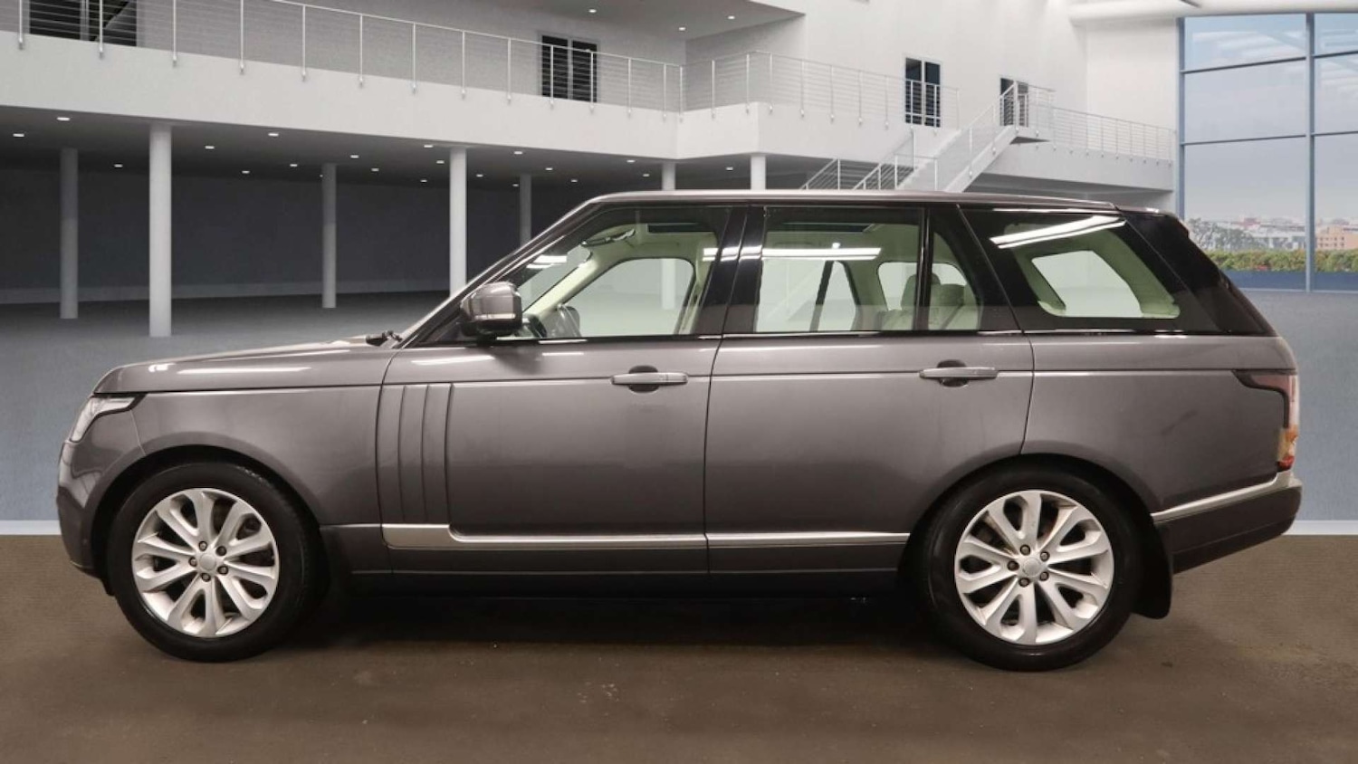 Used Land Rover Range Rover 2015 for sale - 77459667: Photo 5