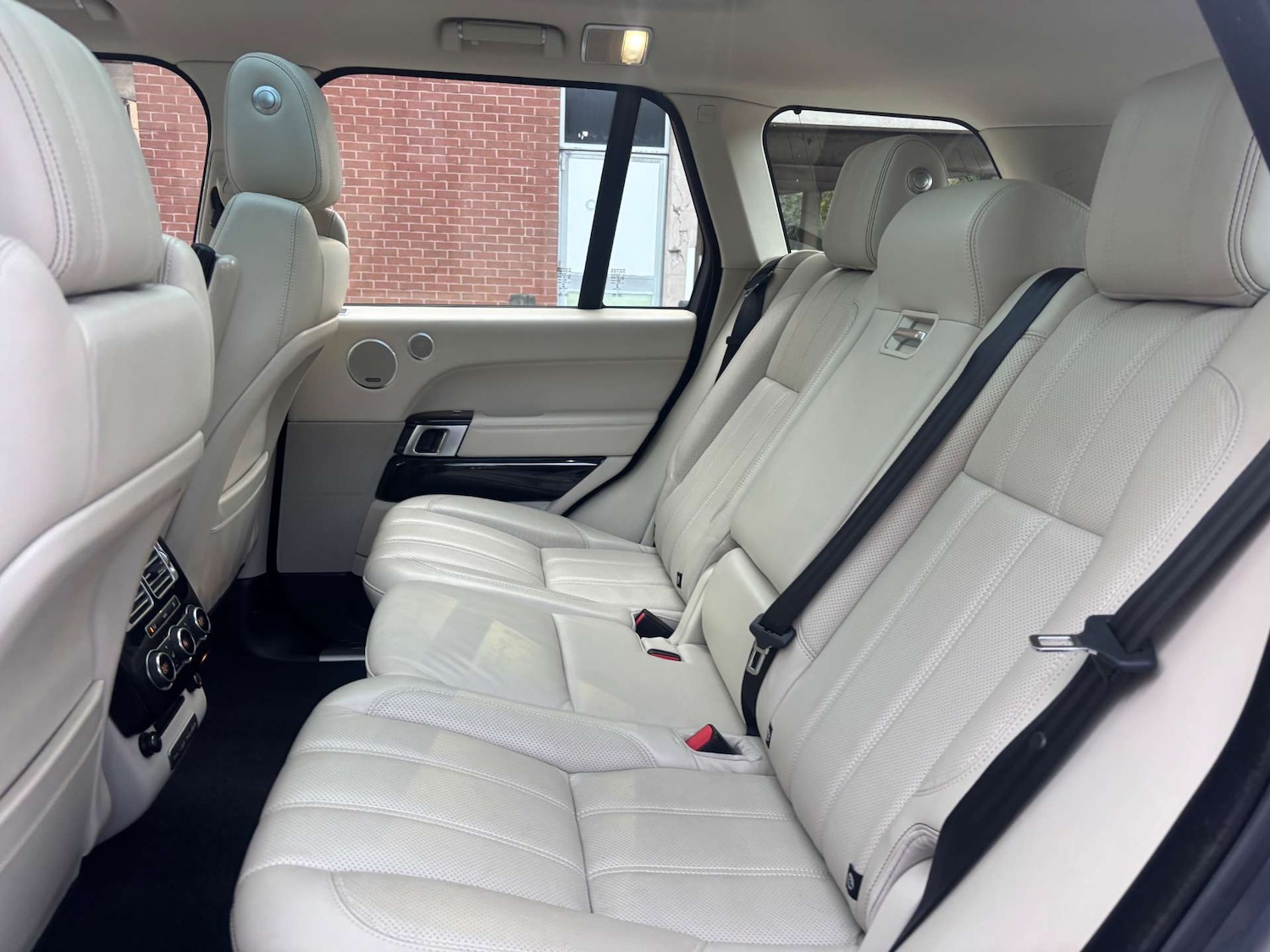 Used Land Rover Range Rover 2015 for sale - 77459667: Photo 51