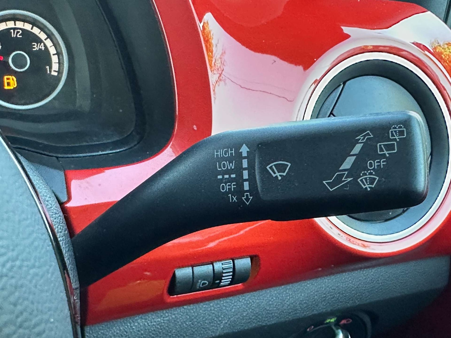 Used Volkswagen up! 2014 for sale - 77104172: Photo 13