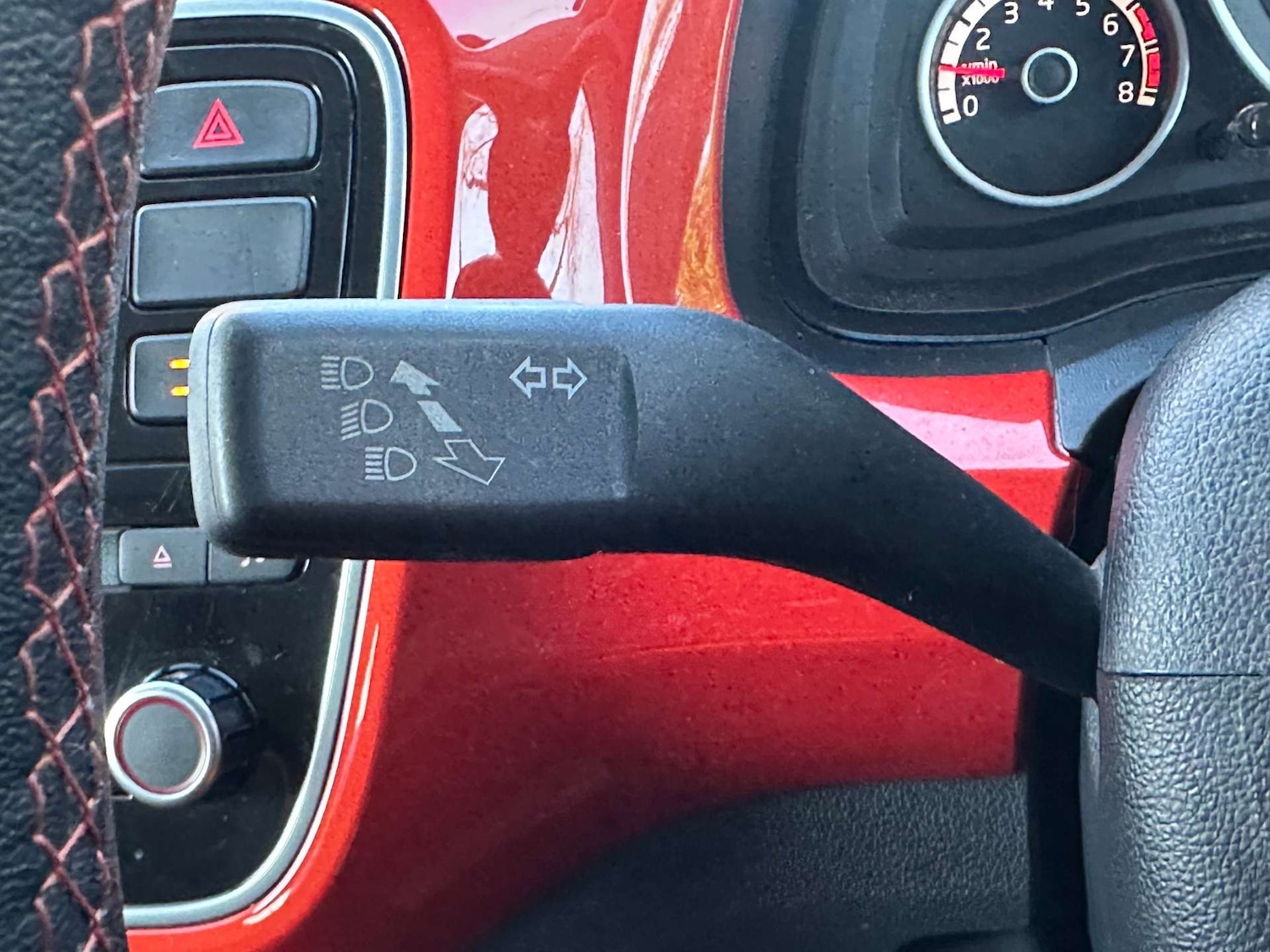 Used Volkswagen up! 2014 for sale - 77104172: Photo 14