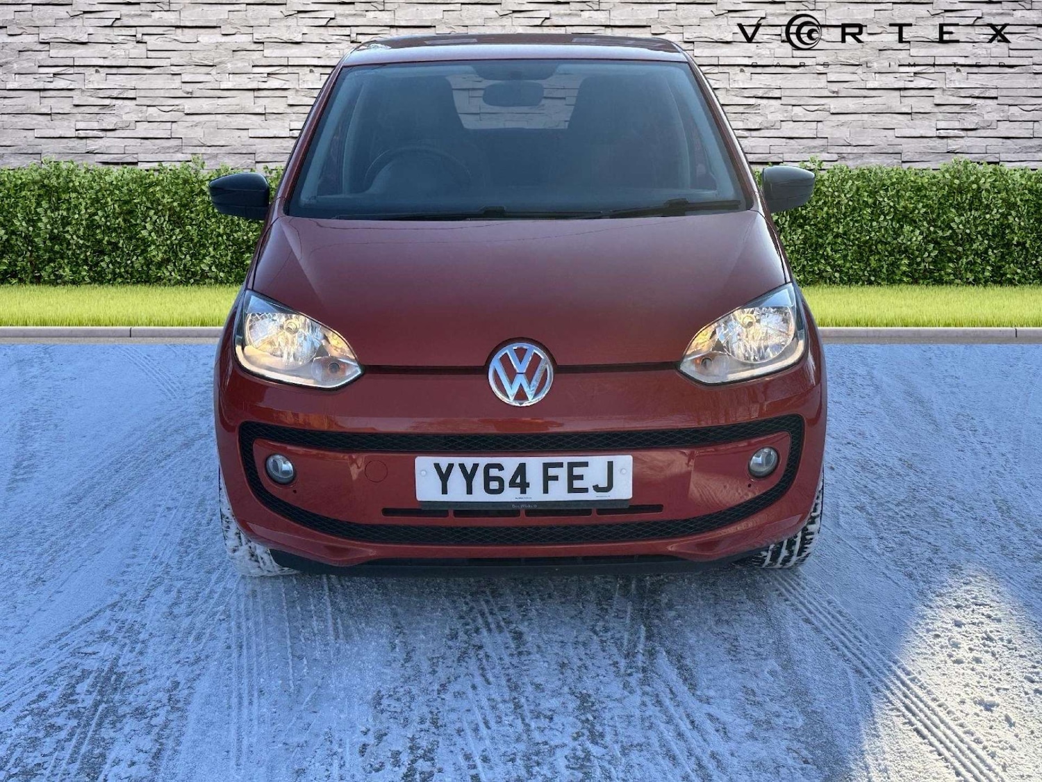 Used Volkswagen up! 2014 for sale - 77104172: Photo 2