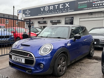 Used MINI Hatch 2021 for sale - 76469519: Photo