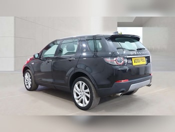 Used Land Rover Discovery Sport 2016 for sale - 79445361: Photo