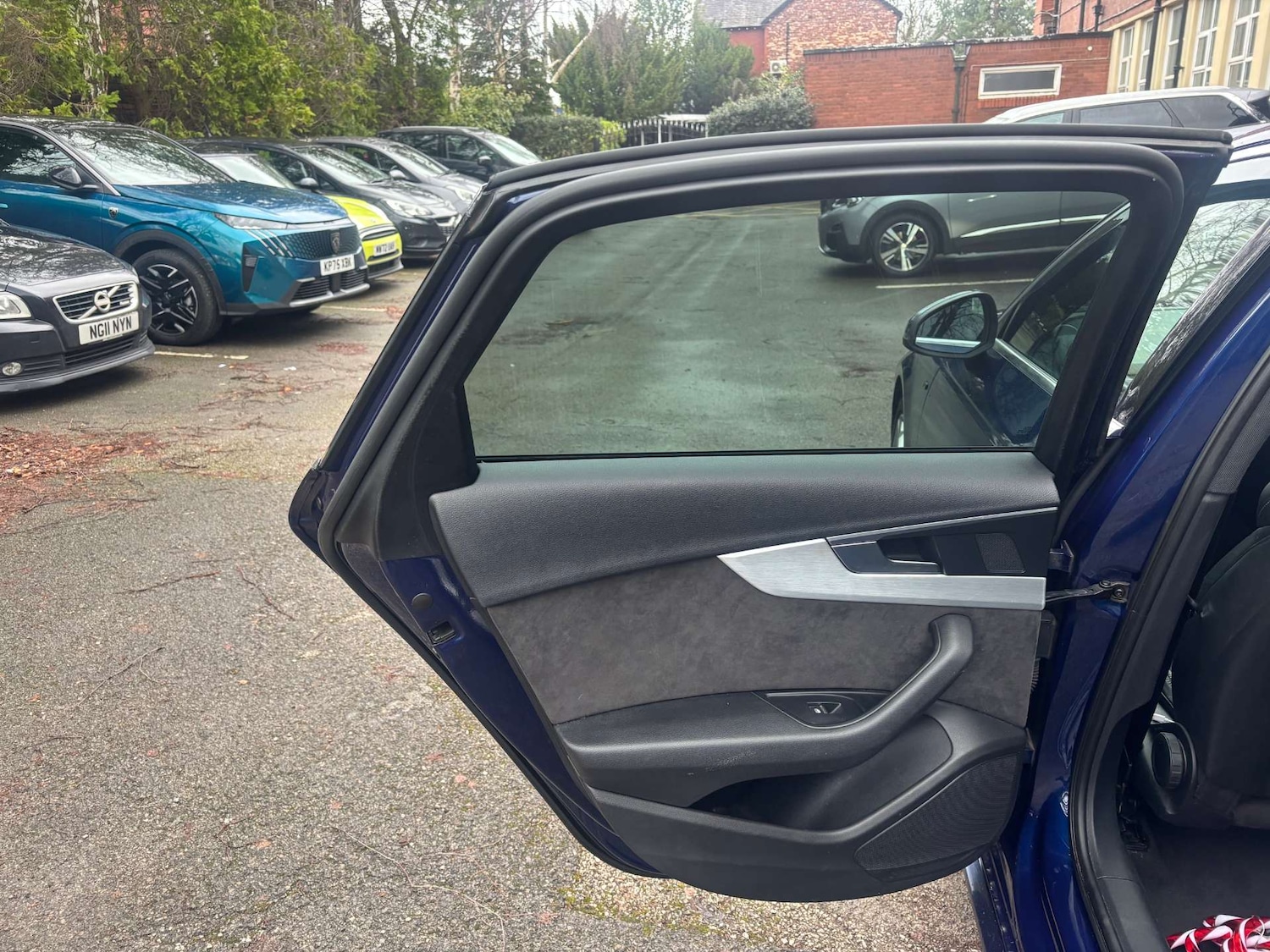 Used Audi A4 2018 for sale - 77247838: Photo 10