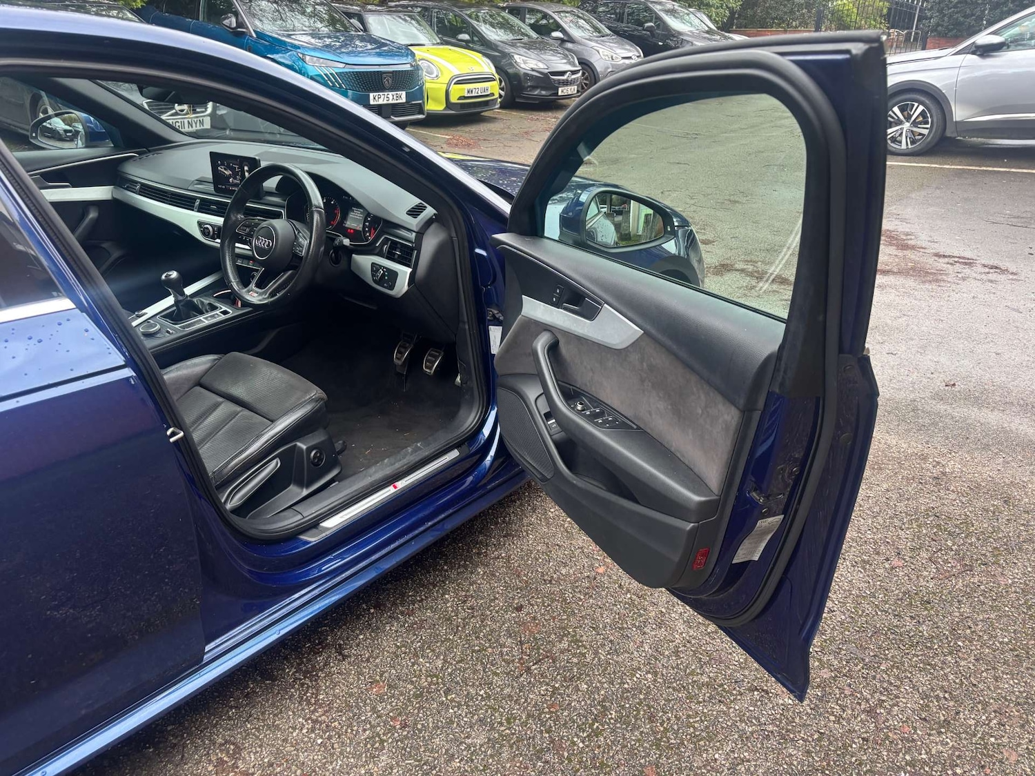 Used Audi A4 2018 for sale - 77247838: Photo 11