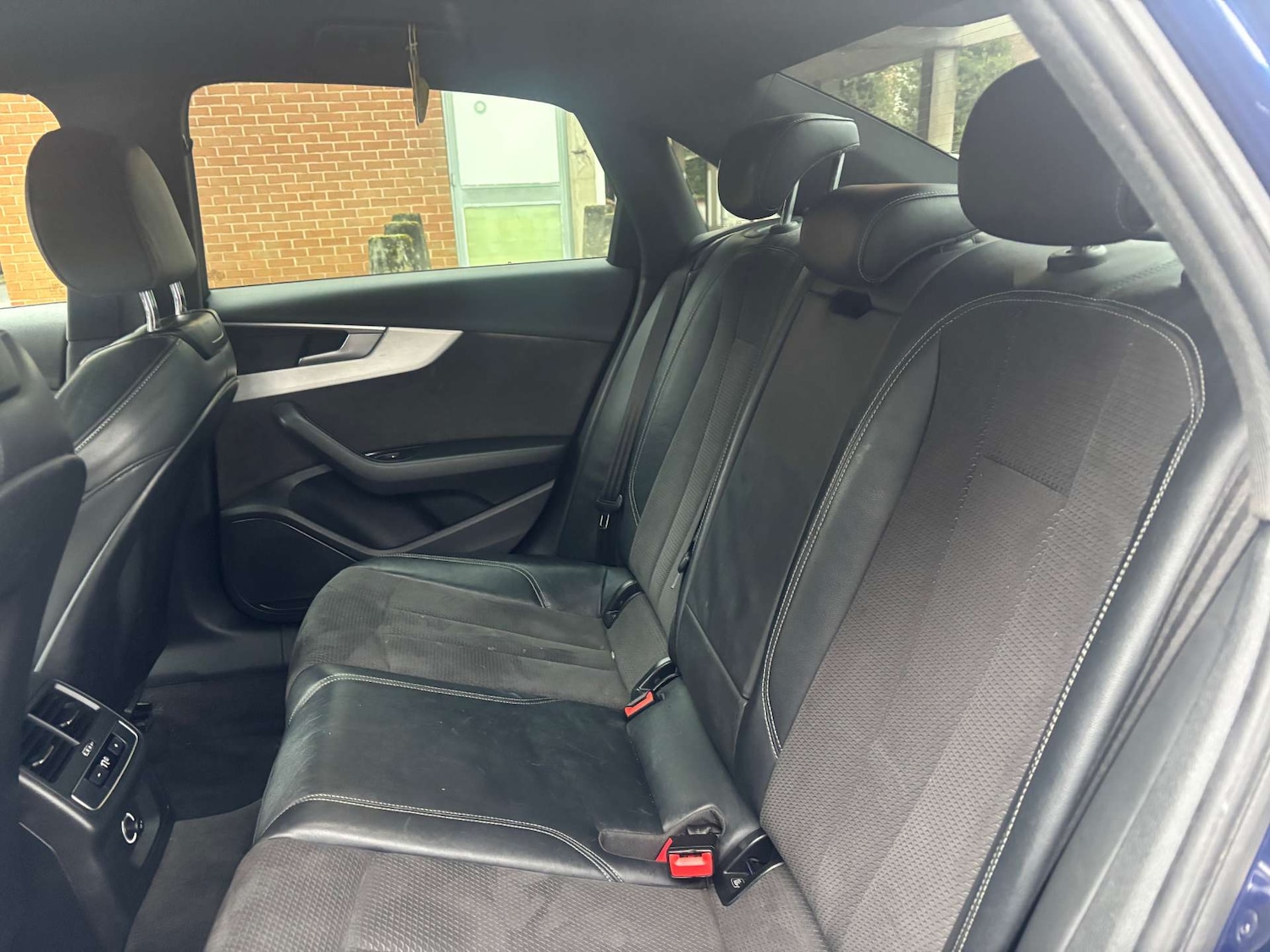 Used Audi A4 2018 for sale - 77247838: Photo 32