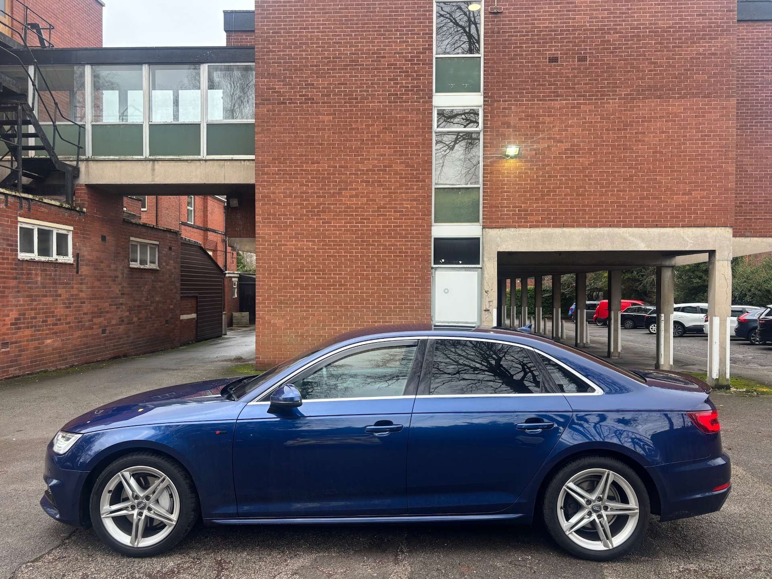 Used Audi A4 2018 for sale - 77247838: Photo 4