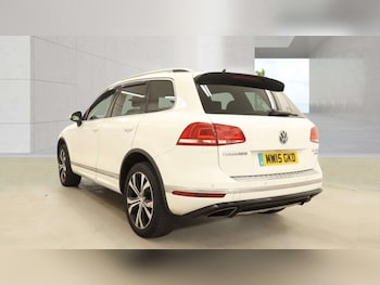 Used Volkswagen Touareg 2015 for sale - 79445337: Photo