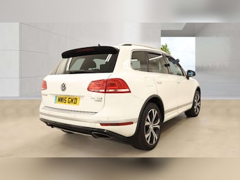 Used Volkswagen Touareg 2015 for sale - 79445337: Photo