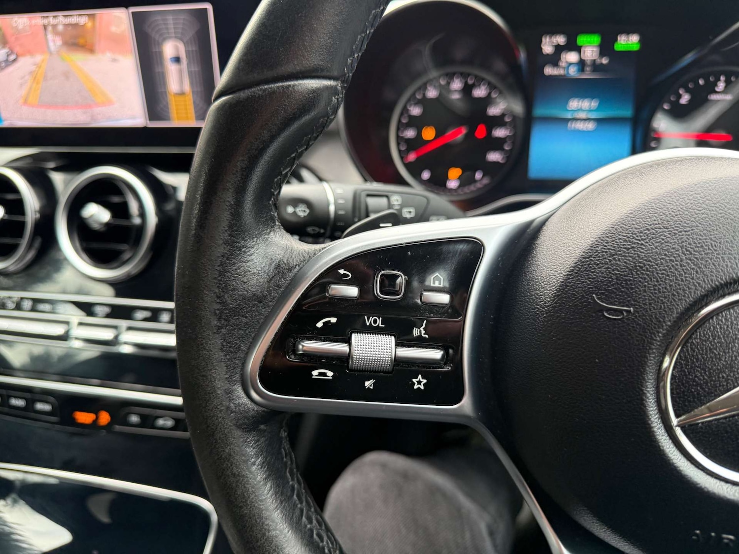 Used Mercedes-Benz C Class 2021 for sale - 76720450: Photo 9