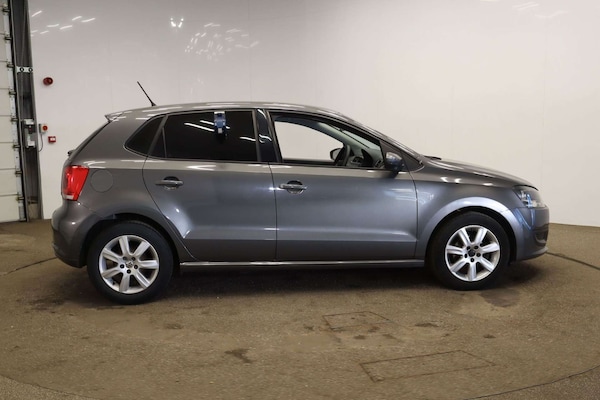 Used Volkswagen Polo 2011 for sale - 76277464: Photo 6