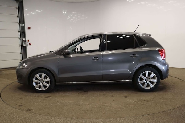 Used Volkswagen Polo 2011 for sale - 76277464: Photo 8