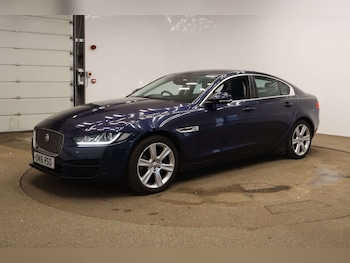 Used Jaguar XE 2016 for sale - 78421205: Photo