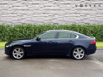 Used Jaguar XE 2016 for sale - 78421205: Photo
