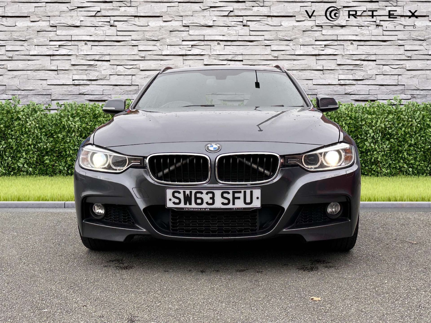 Used BMW 3 Series 2013 for sale - 76600755: Photo 2