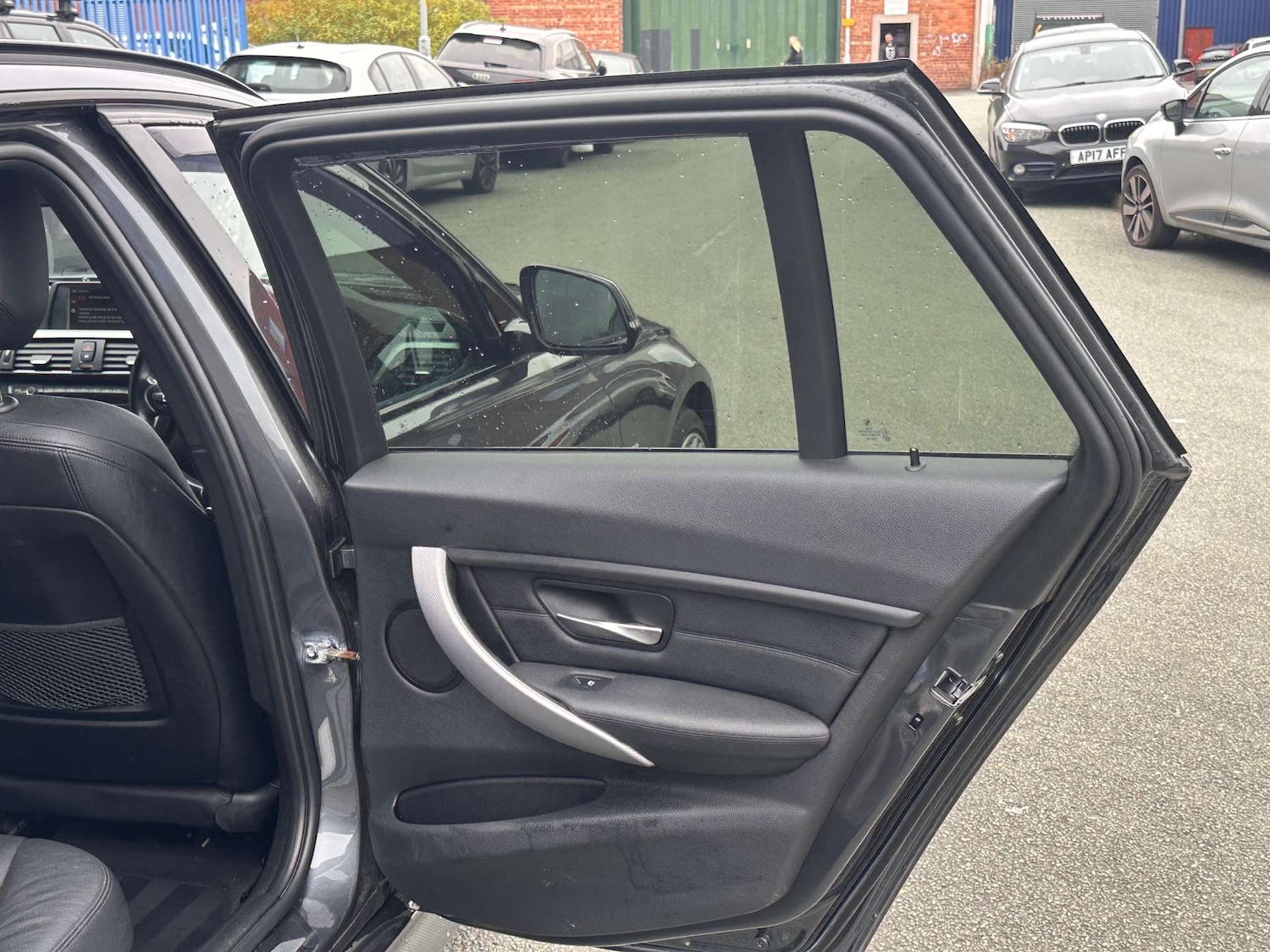 Used BMW 3 Series 2013 for sale - 76600755: Photo 36