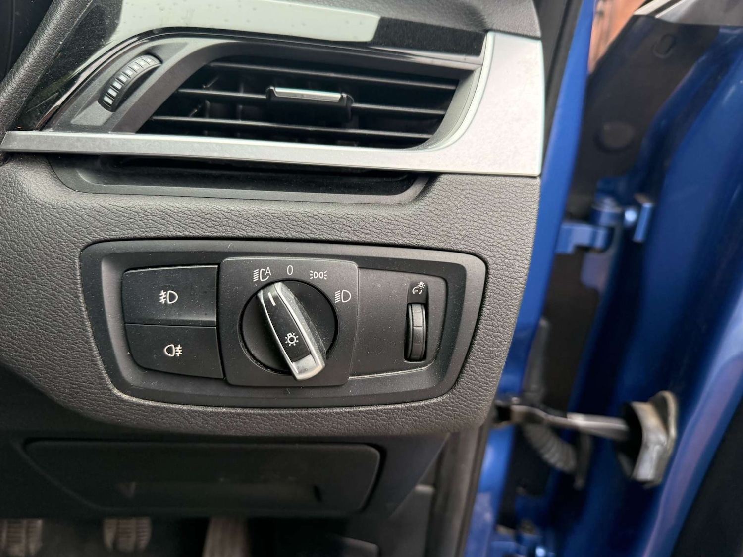 Used BMW X1 2017 for sale - 77168077: Photo 44