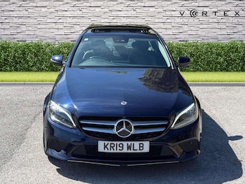 Used Mercedes-Benz C Class 2019 for sale - 79460973: Photo