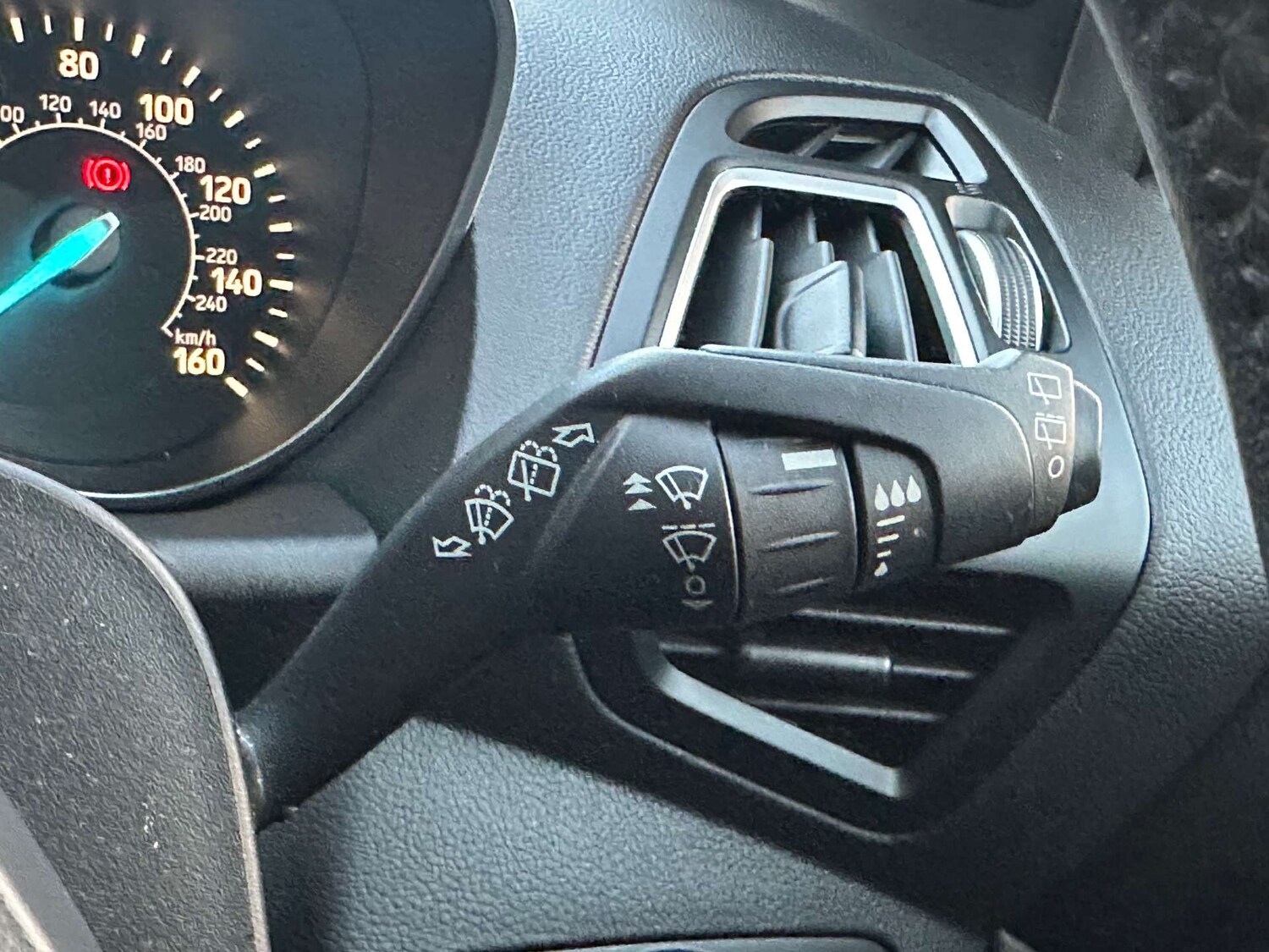 Used Ford Kuga 2016 for sale - 76393369: Photo 20