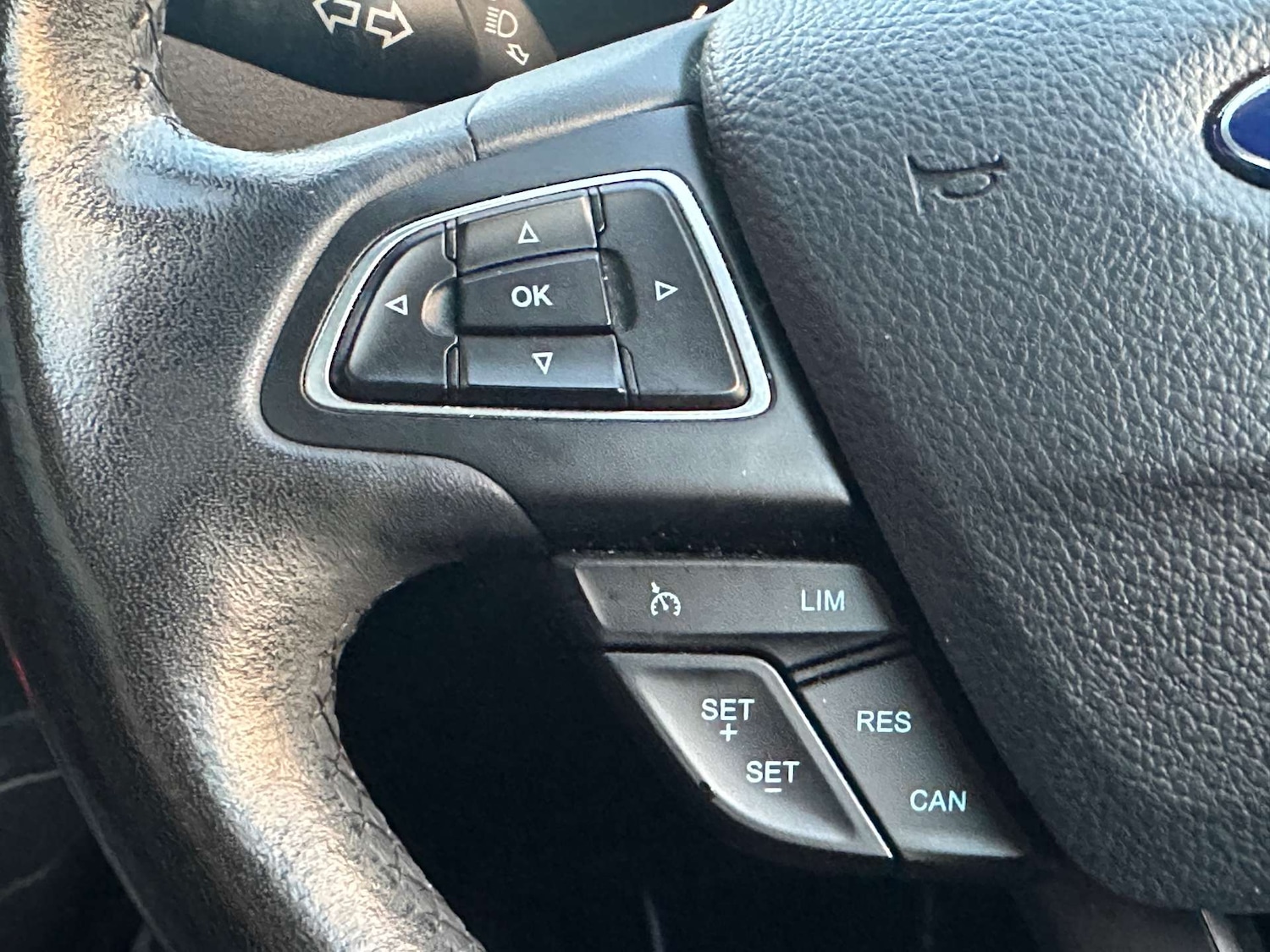 Used Ford Kuga 2016 for sale - 76393369: Photo 21