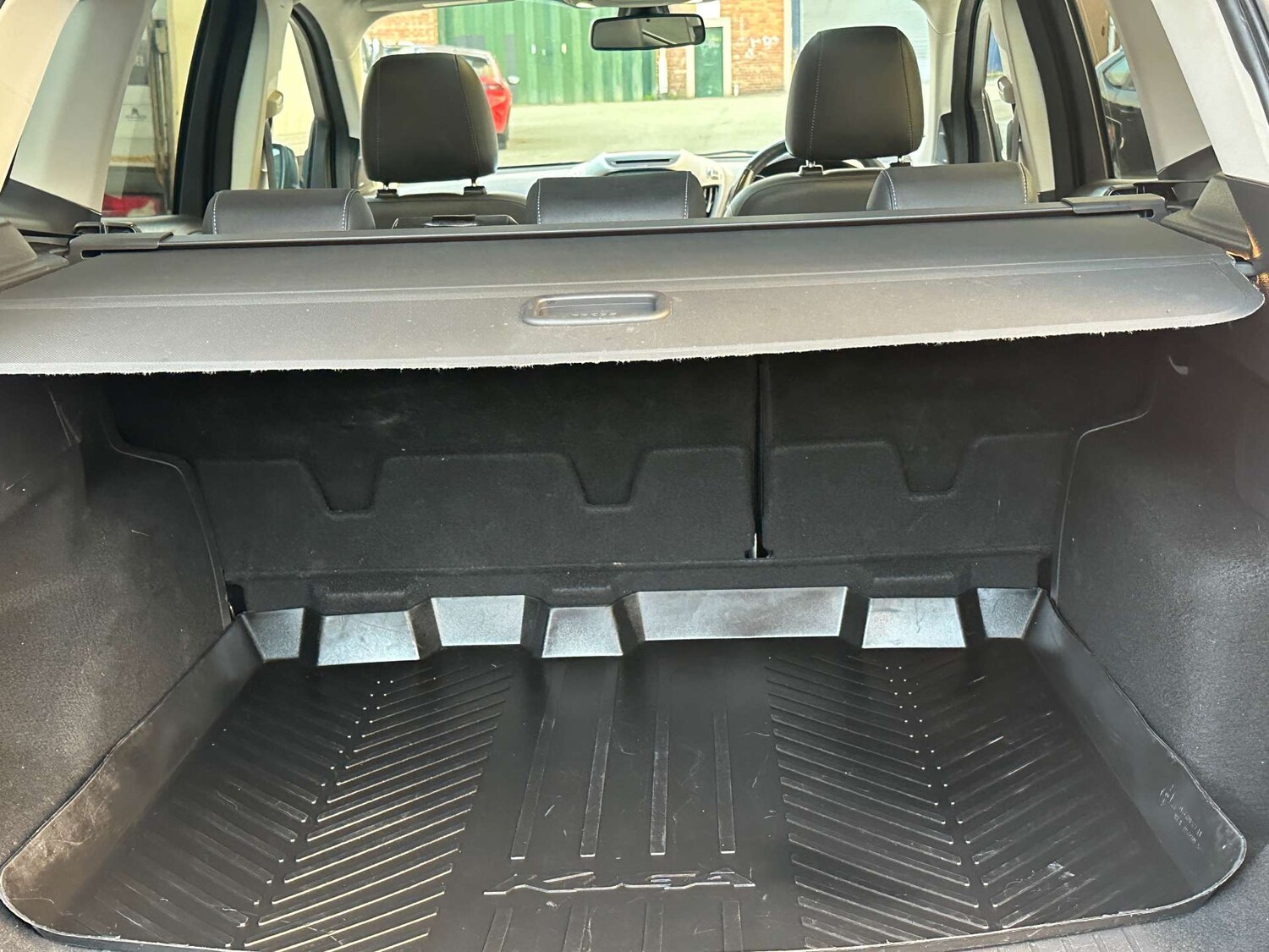 Used Ford Kuga 2016 for sale - 76393369: Photo 35