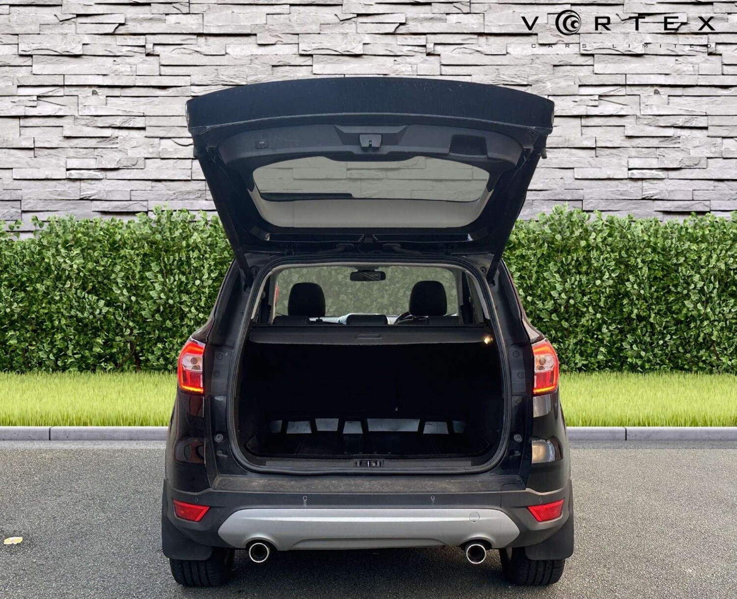 Used Ford Kuga 2016 for sale - 76393369: Photo 8