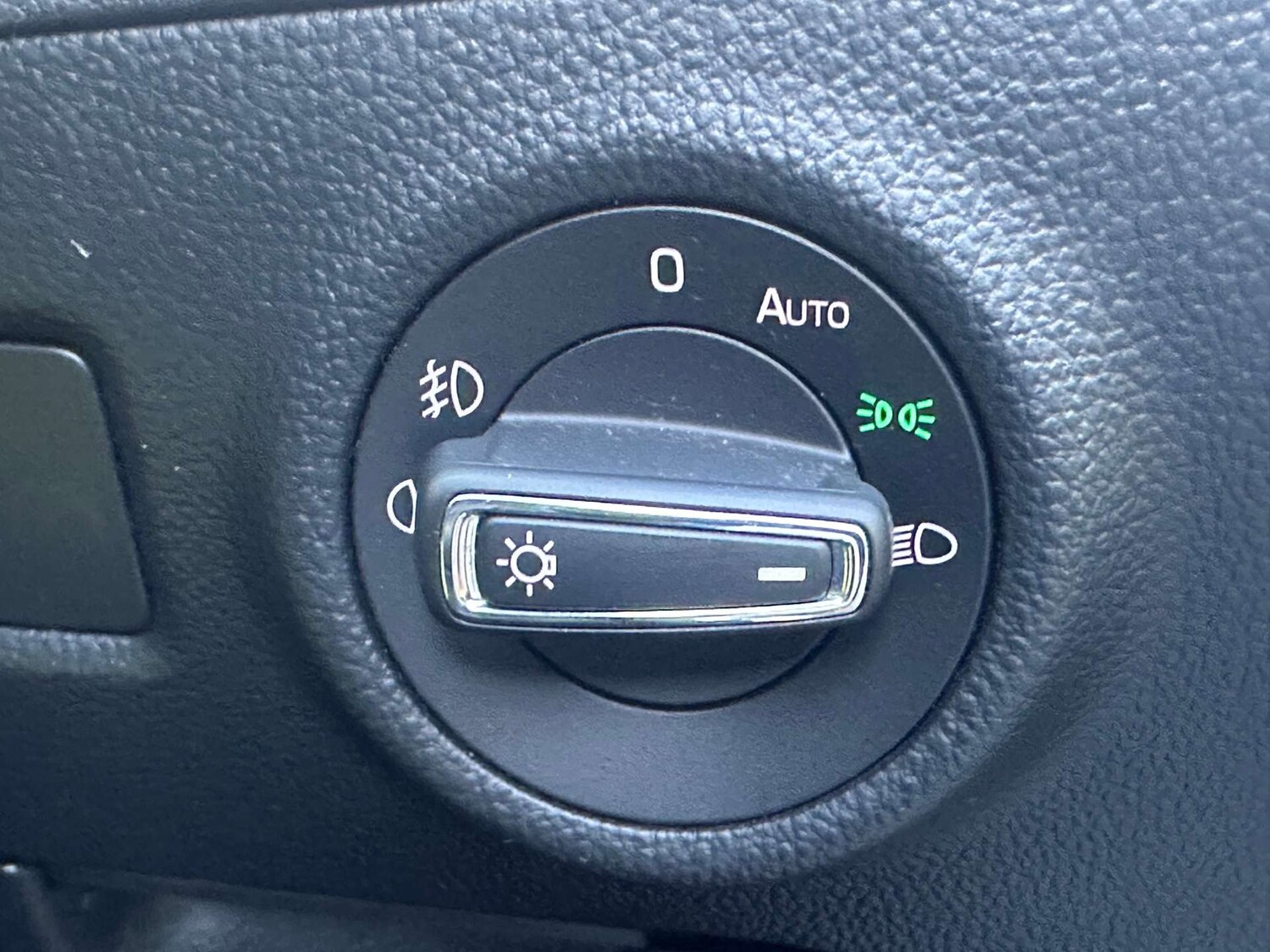 Used Skoda Superb 2019 for sale - 76666259: Photo 30