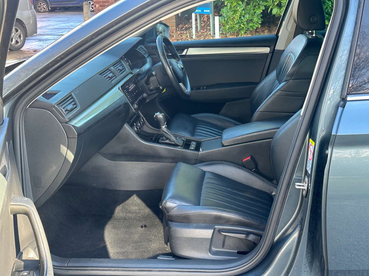 Used Skoda Superb 2019 for sale - 76666259: Photo 38