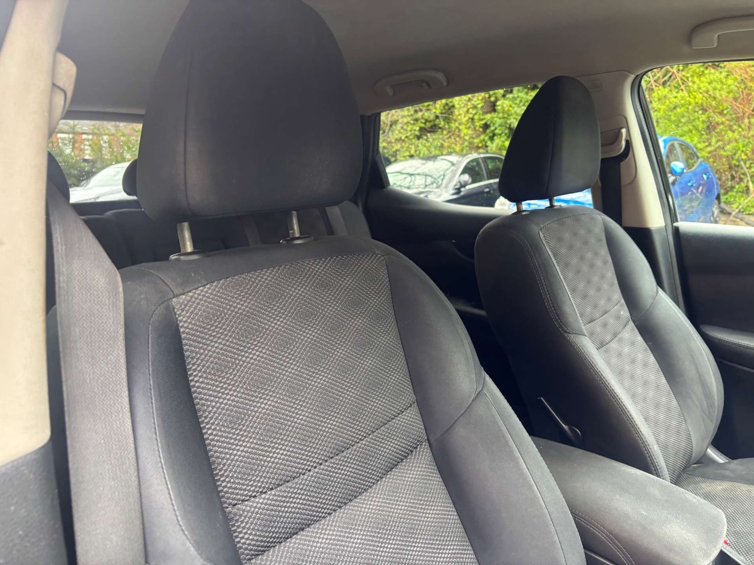 Used Nissan Qashqai 2015 for sale - 77618870: Photo 19