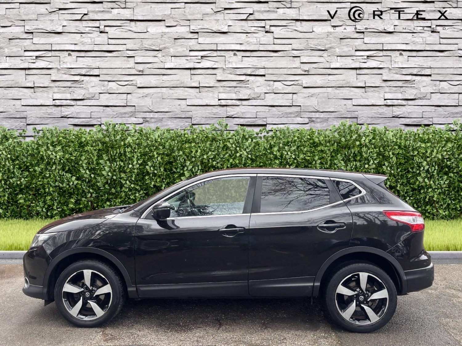 Used Nissan Qashqai 2015 for sale - 77618870: Photo 5