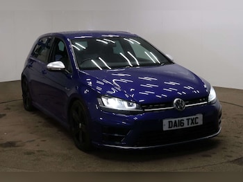 Used Volkswagen Golf 2016 for sale - 77073363: Photo