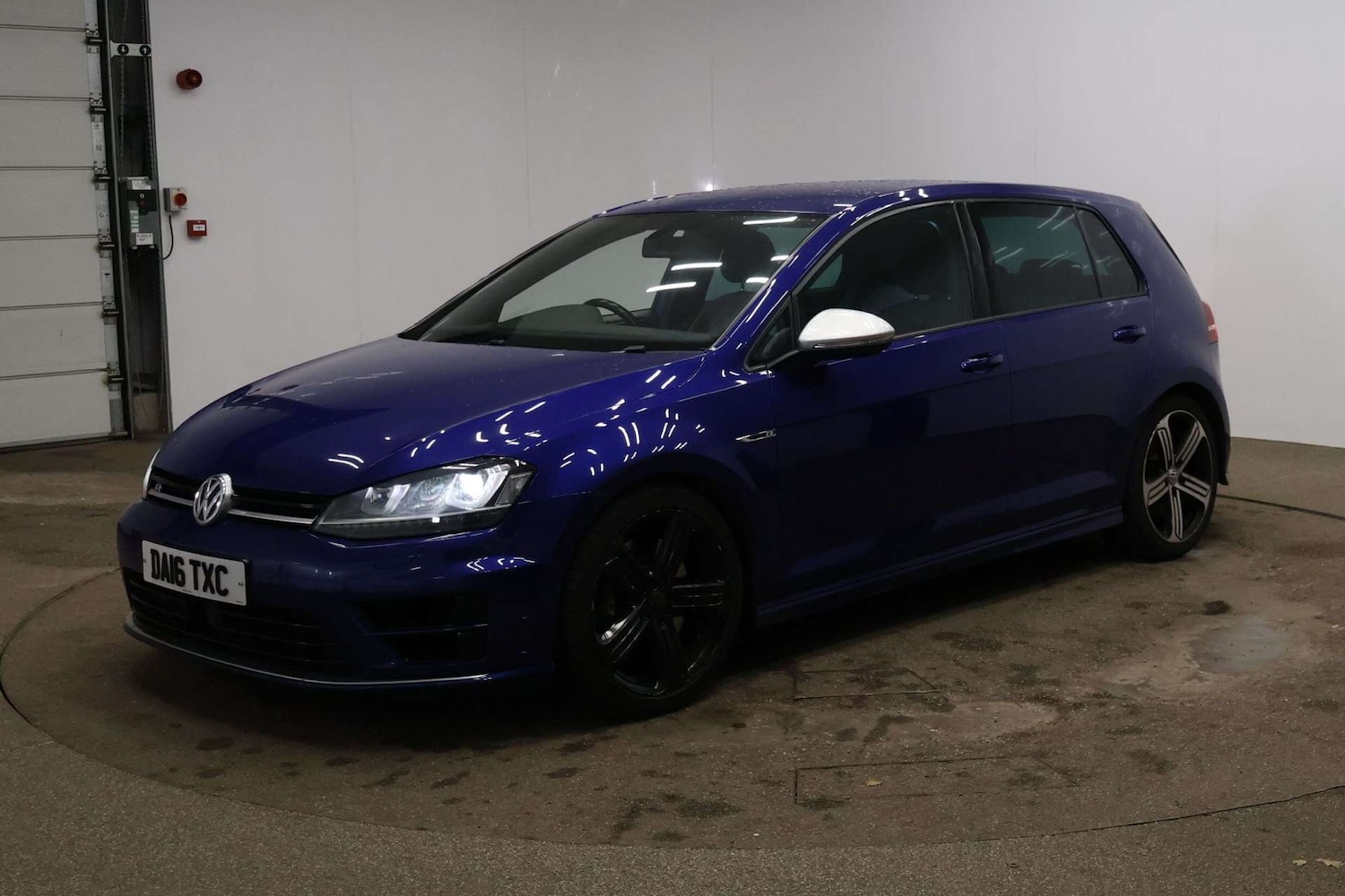 Used Volkswagen Golf 2016 for sale - 77073363: Photo 8