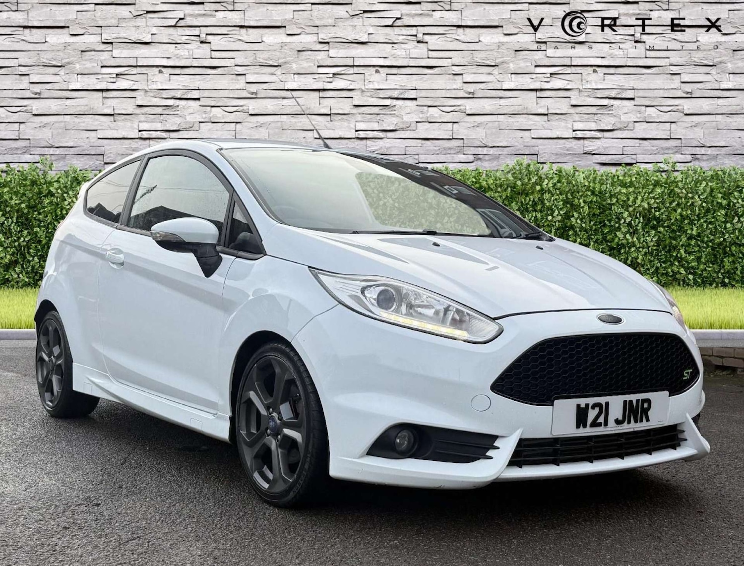 Used Ford Fiesta 2015 for sale - 77148652: Photo 1
