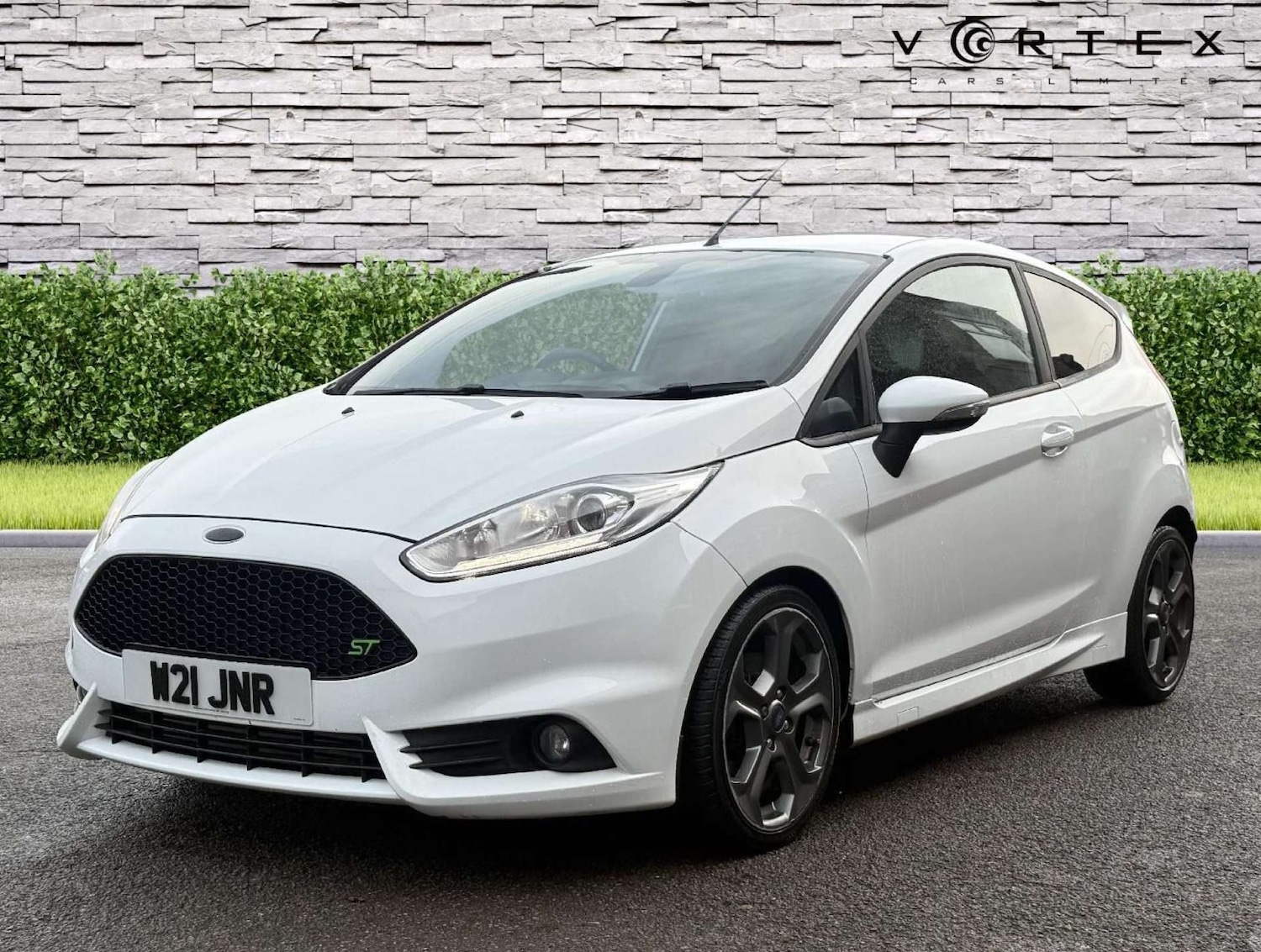Used Ford Fiesta 2015 for sale - 77148652: Photo 3