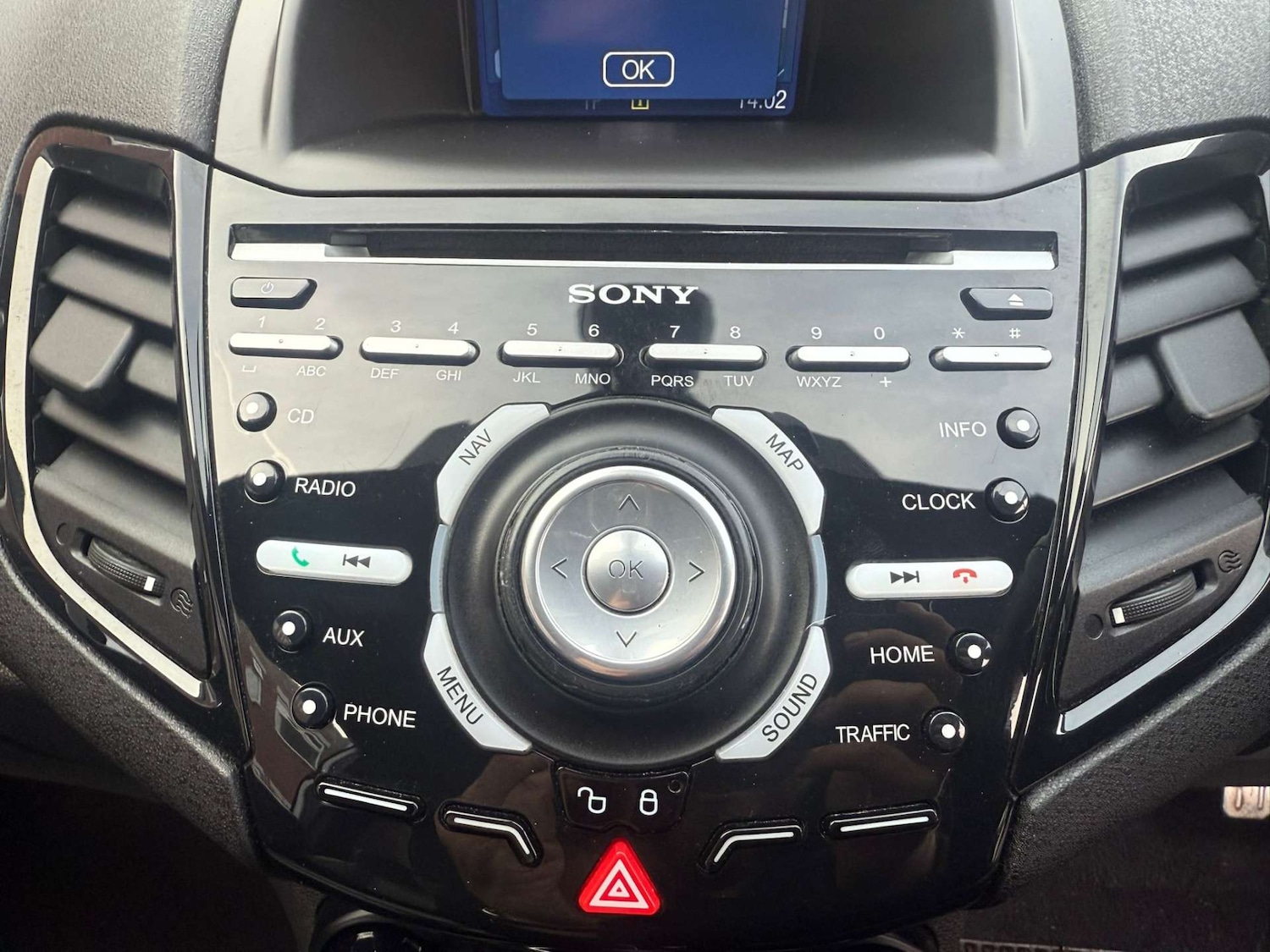 Used Ford Fiesta 2015 for sale - 77148652: Photo 39