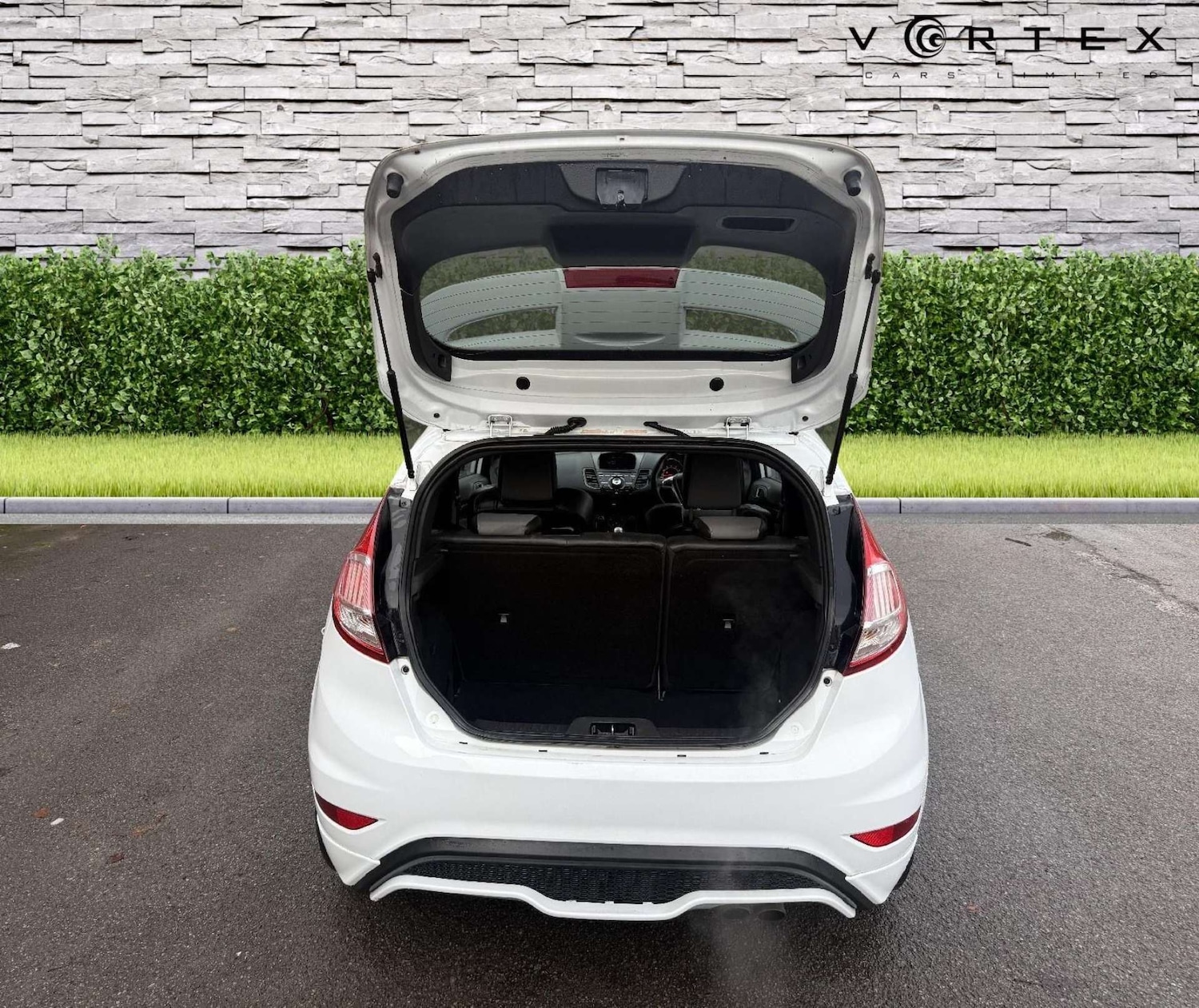 Used Ford Fiesta 2015 for sale - 77148652: Photo 7