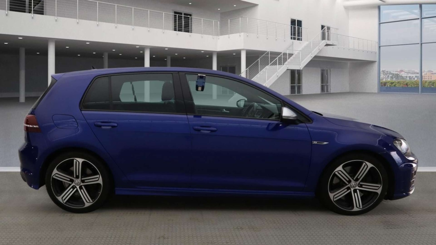 Used Volkswagen Golf 2016 for sale - 77406060: Photo 3