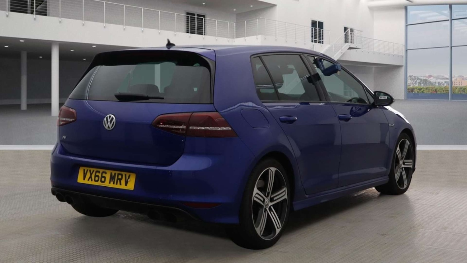 Used Volkswagen Golf 2016 for sale - 77406060: Photo 5