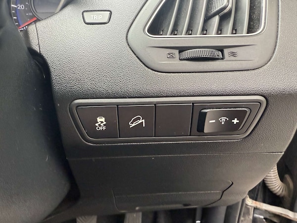 Used Hyundai Ix35 2012 for sale - 76277808: Photo 42
