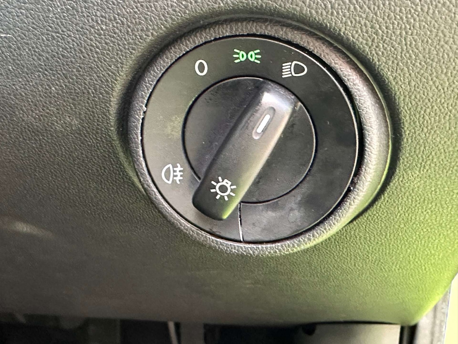 Used Skoda Citigo 2018 for sale - 76600808: Photo 32