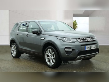 Used Land Rover Discovery Sport 2018 for sale - 78840160: Photo