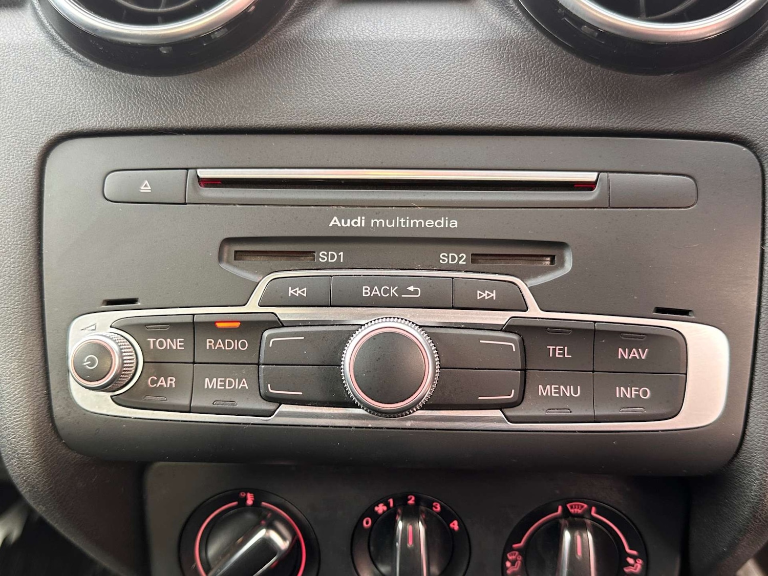 Used Audi A1 2015 for sale - 75870840: Photo 18