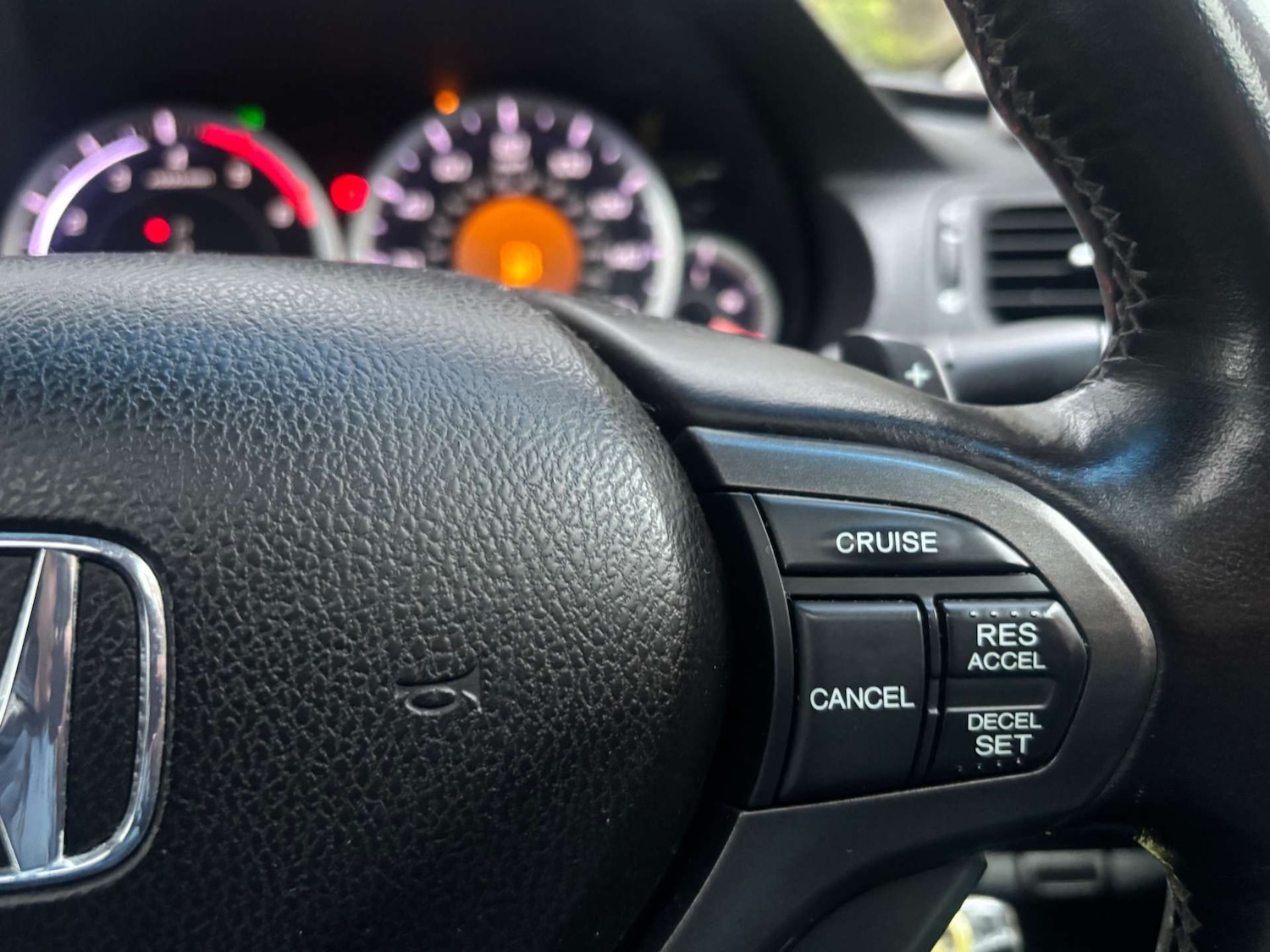 Used Honda Accord 2012 for sale - 77889941: Photo 28