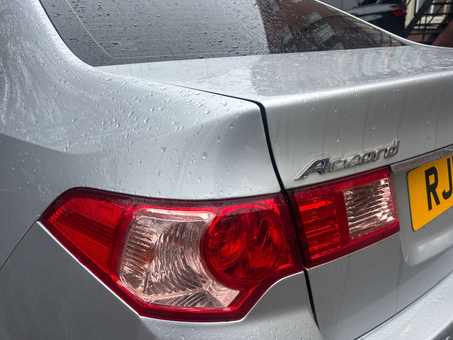 Used Honda Accord 2012 for sale - 77889941: Photo 9